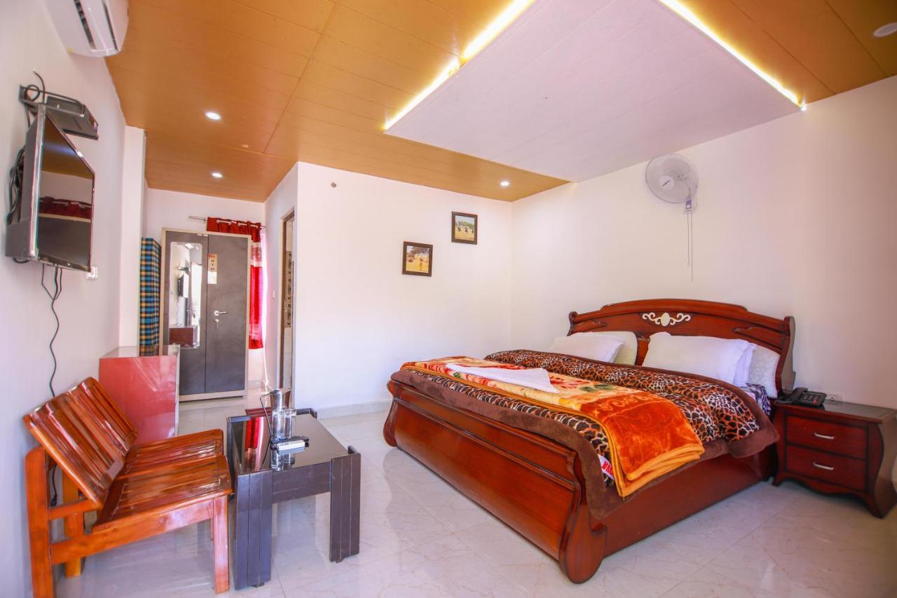 V Resorts Brv Resort 穆索里 外观 照片